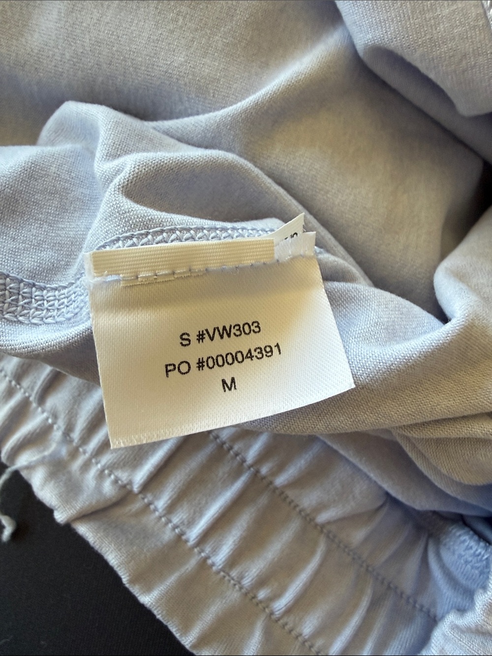 Vuori women’s performance jogger in periwinkle blue - Picture 2 of 2